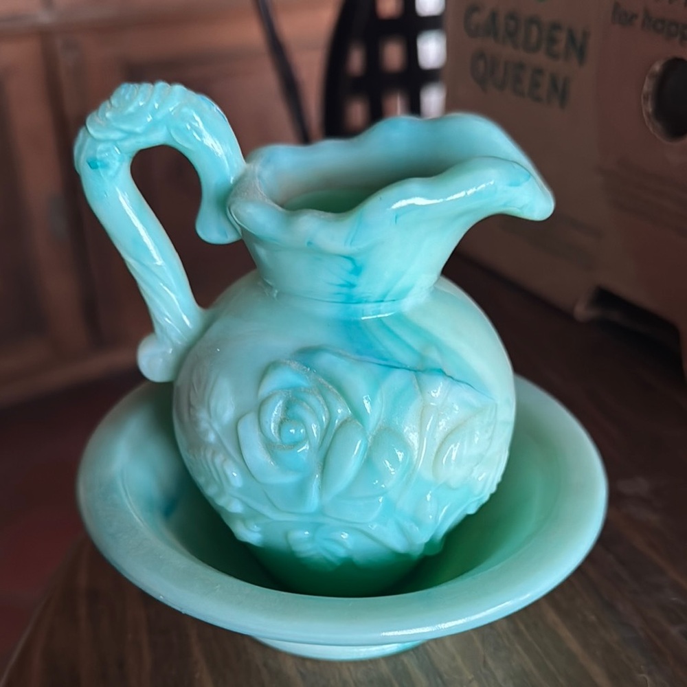 Glass pitcher and bowl for Jen!